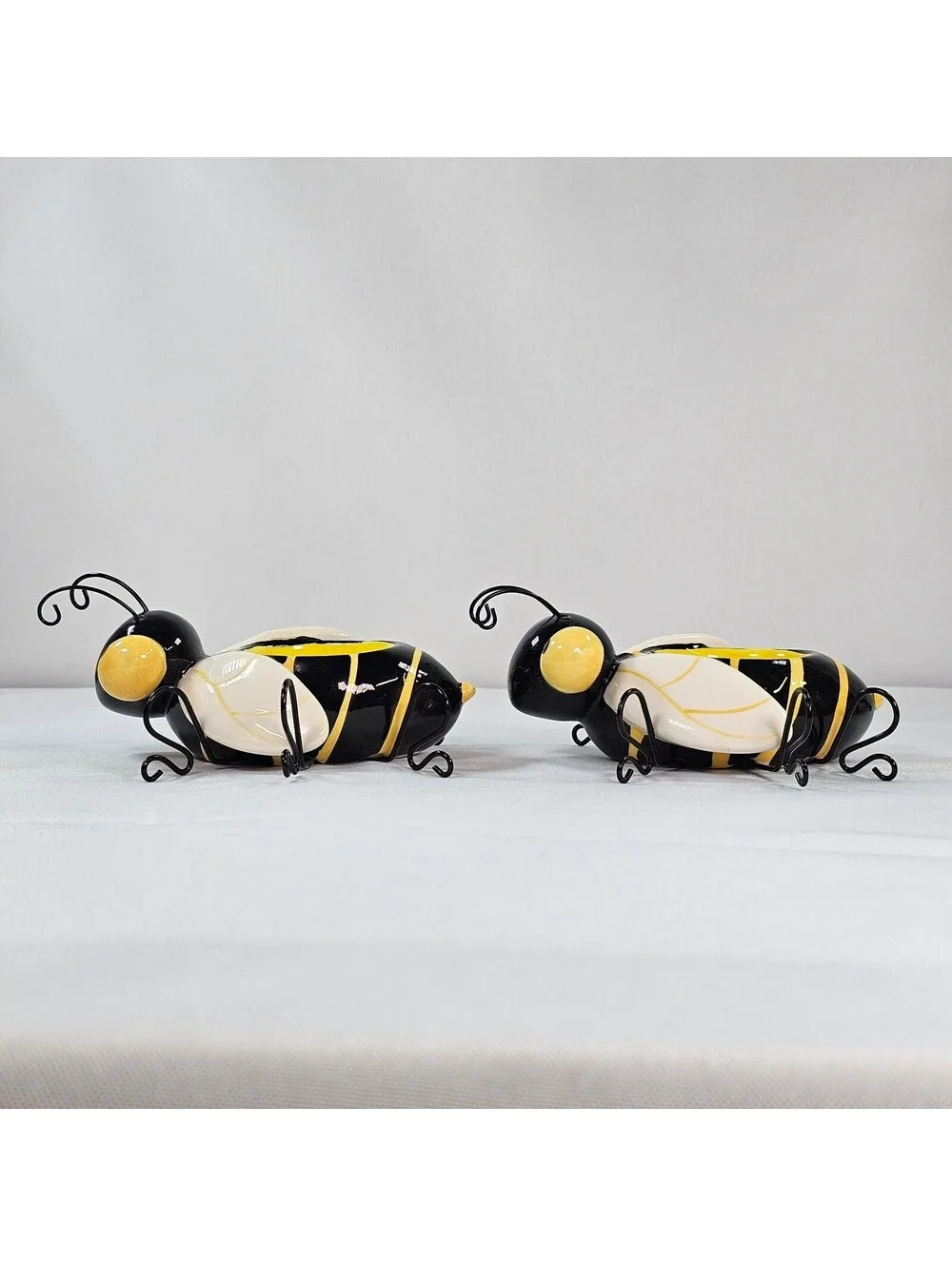 Ceramic Bumble Bee Tea Light Candle Holder Pair Yellow Black Striped Wire Legs